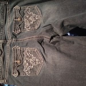 Wrangler Rock 47 jeans. Size 11 junior.